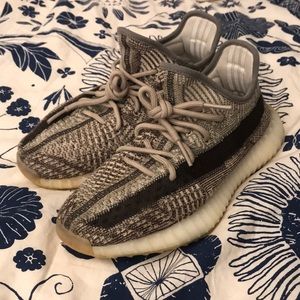 Yeezy Boost 350 V2 Zyon